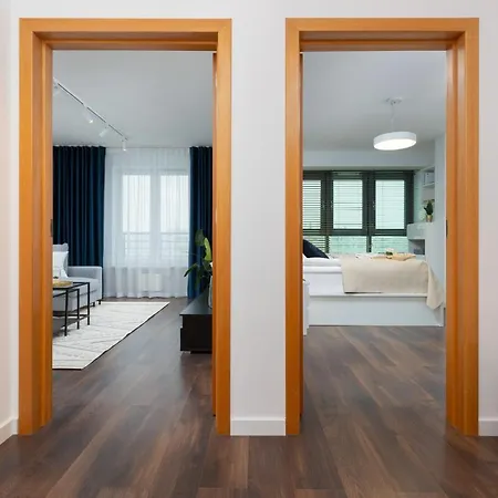 Beautiful & Spacious By Renters Apartman *