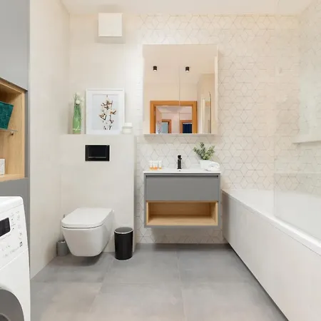 Beautiful & Spacious By Renters Appartement